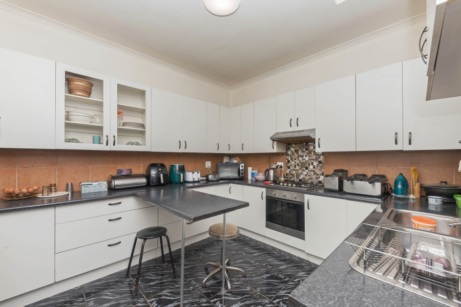 3 Bedroom Property for Sale in Woodstock Western Cape
